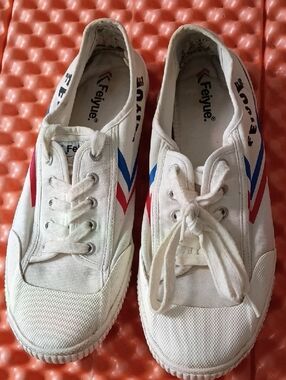 Feiyue White Canvas Sneakers with Blue and Red Accents